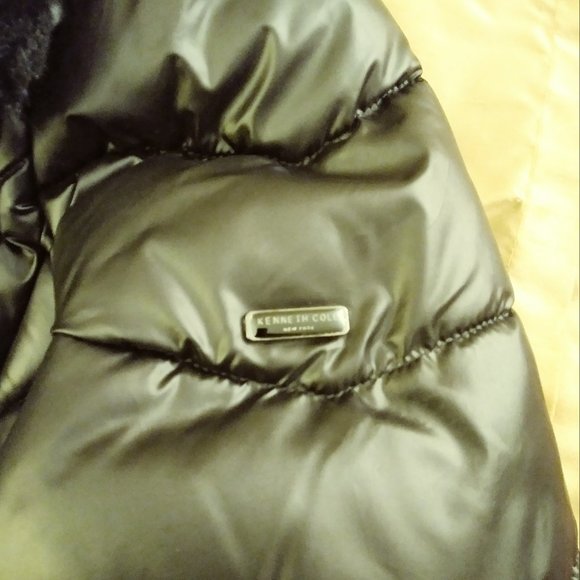 Puffer Coat - Picture 7 of 7